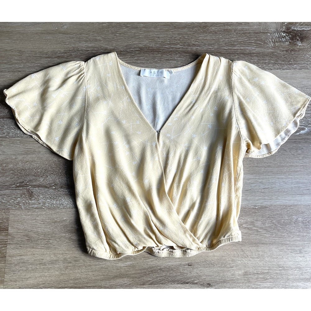 ASTR The Label Butter Yellow Floral Wrap Blouse Small Cropped Chiffon Flowers
